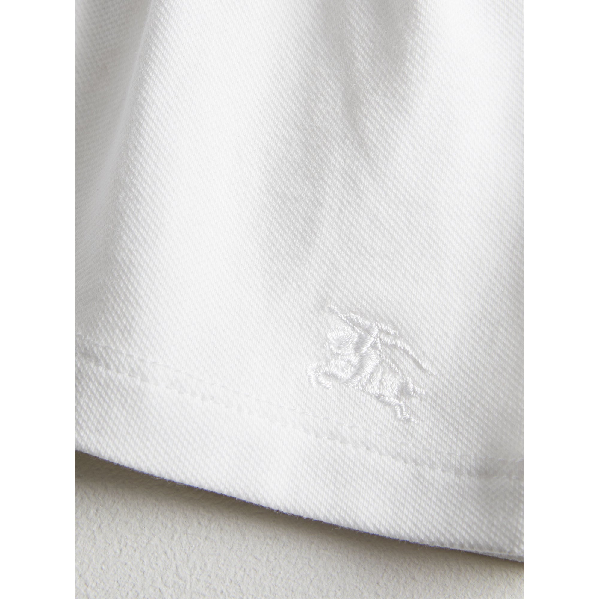 Robe en piqué de coton extensible à motif check - White