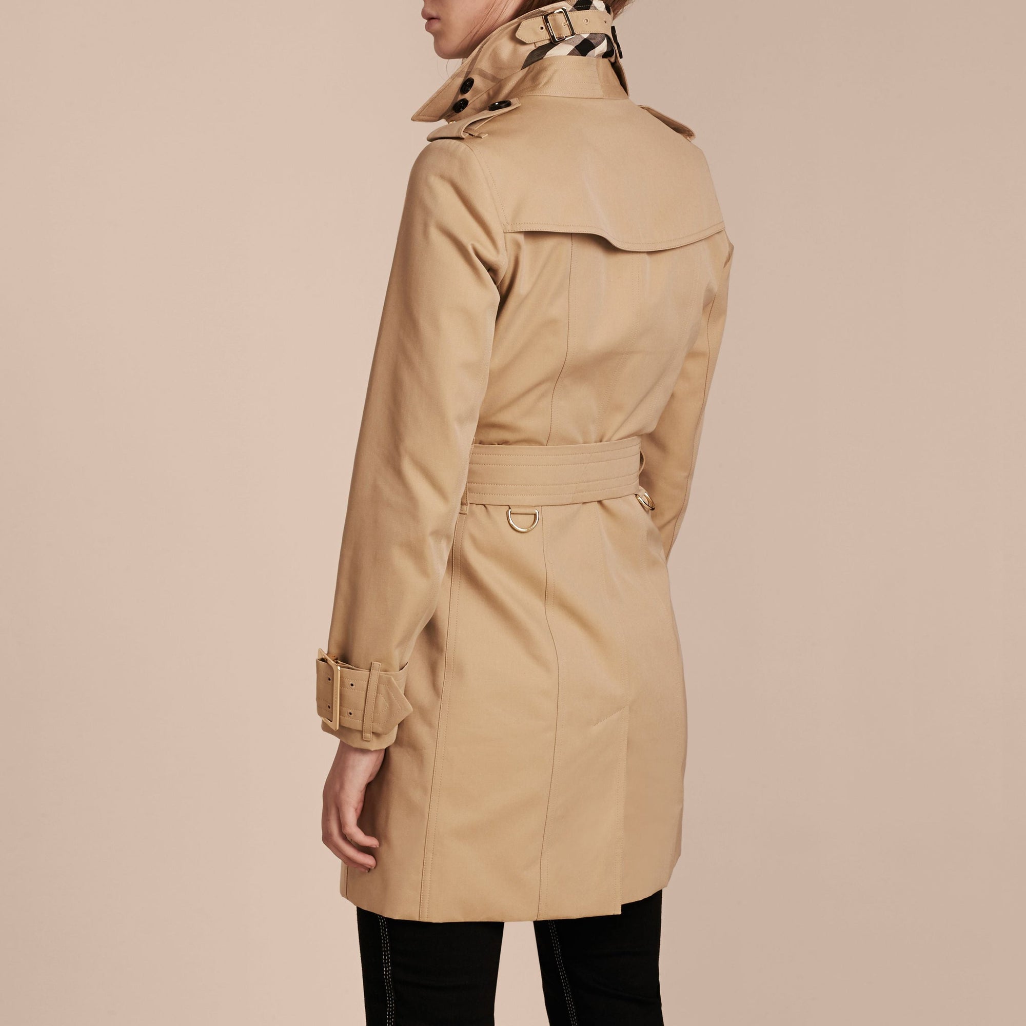 Trench-coat en gabardine de coton avec boucles oversize - Honey