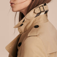 Trench-coat en gabardine de coton avec boucles oversize - Honey