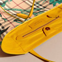 Petit sac The Canter imprimé à pivoines roses - Yellow & Green