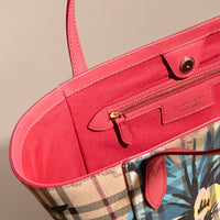 Petit sac The Canter imprimé à pivoines roses - Plum Pink & Pewtr Blue