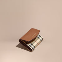 Porte-cartes à motif Horseferry check avec cuir - Tan