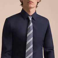 Cravate jacquard moderne en soie et coton à rayures - Ink Blue