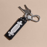 Porte-clés en cuir brodé - Black
