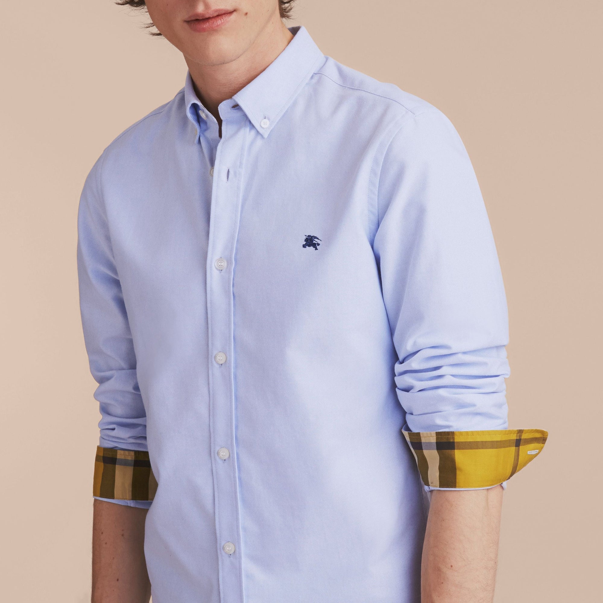 Chemise Oxford en coton à col boutonné avec détails check - Cornflower Blue