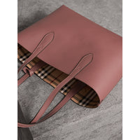Petit sac tote réversible en cuir et tissu Haymarket check - Light Elderberry