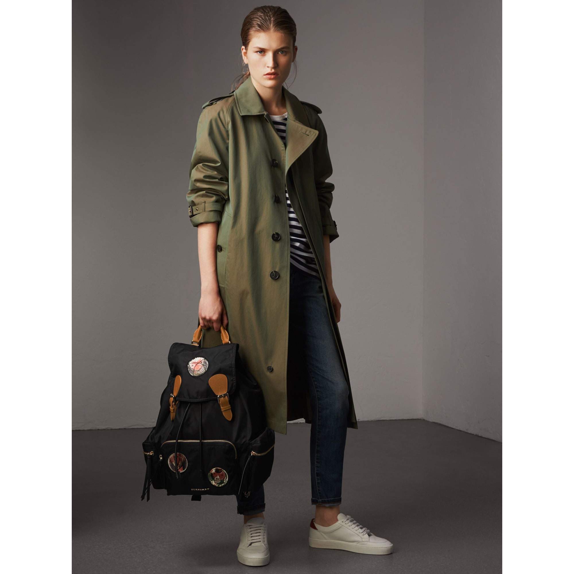 Grand sac The Rucksack avec appliqués à motifs Pallas Heads - Black