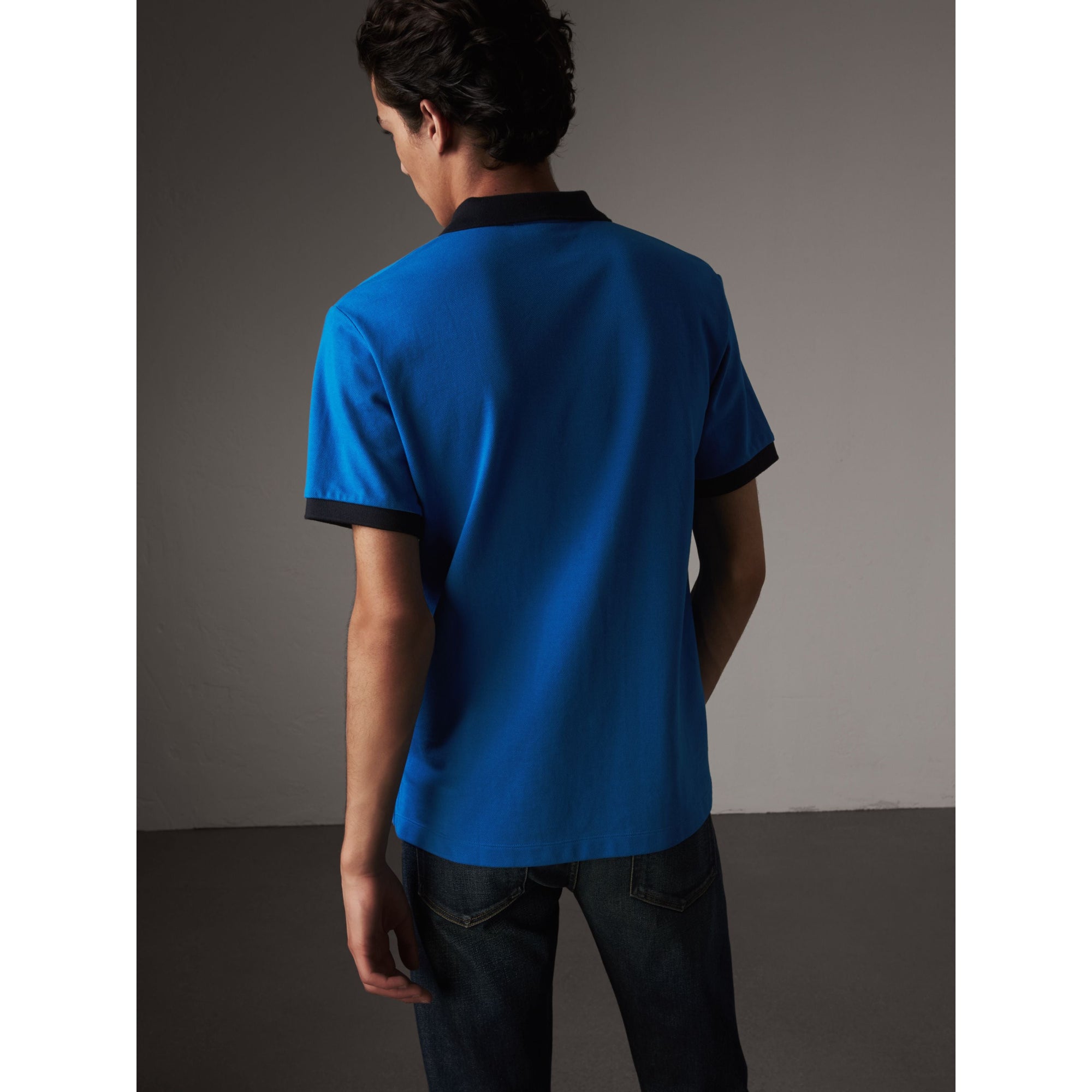 Polo bicolore en piqué de coton avec patte à motif check - Bright Opal