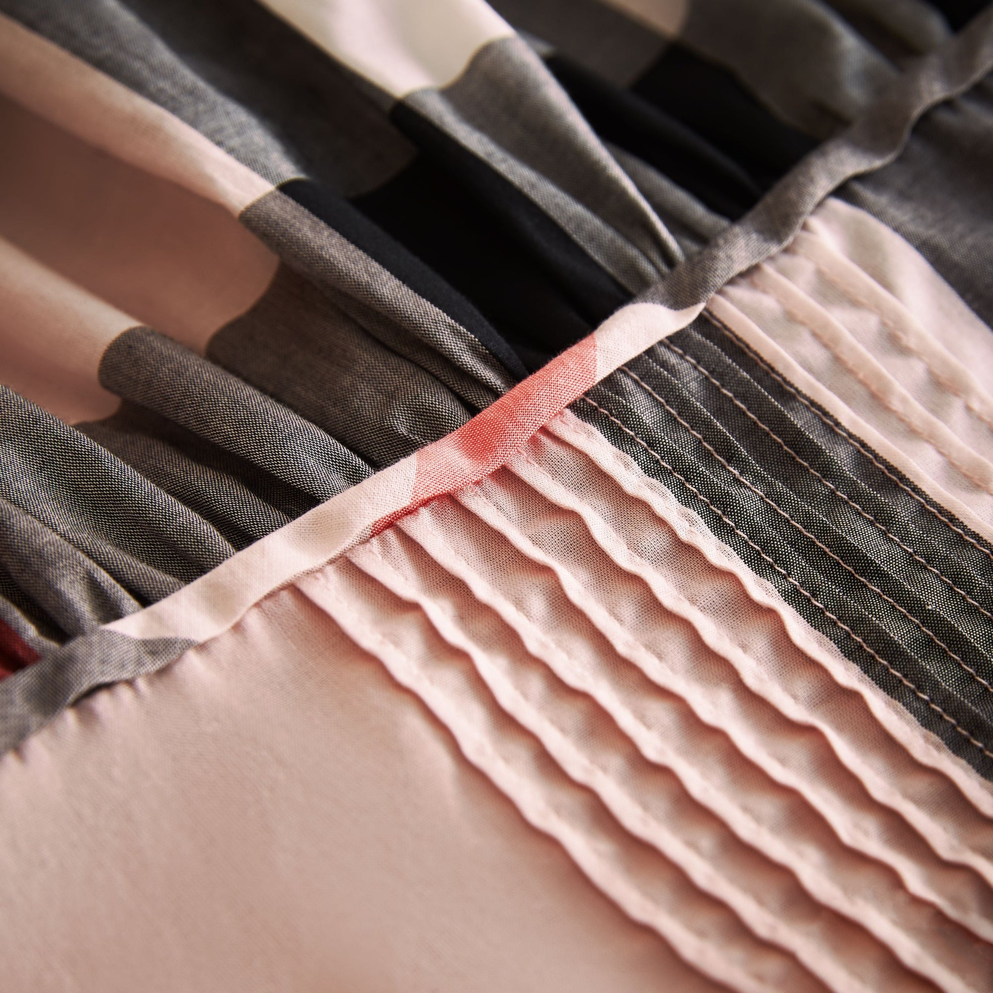 Robe plastron à manches longues - Vintage Pink