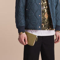 Portefeuille zippé en cuir London - Olive Green