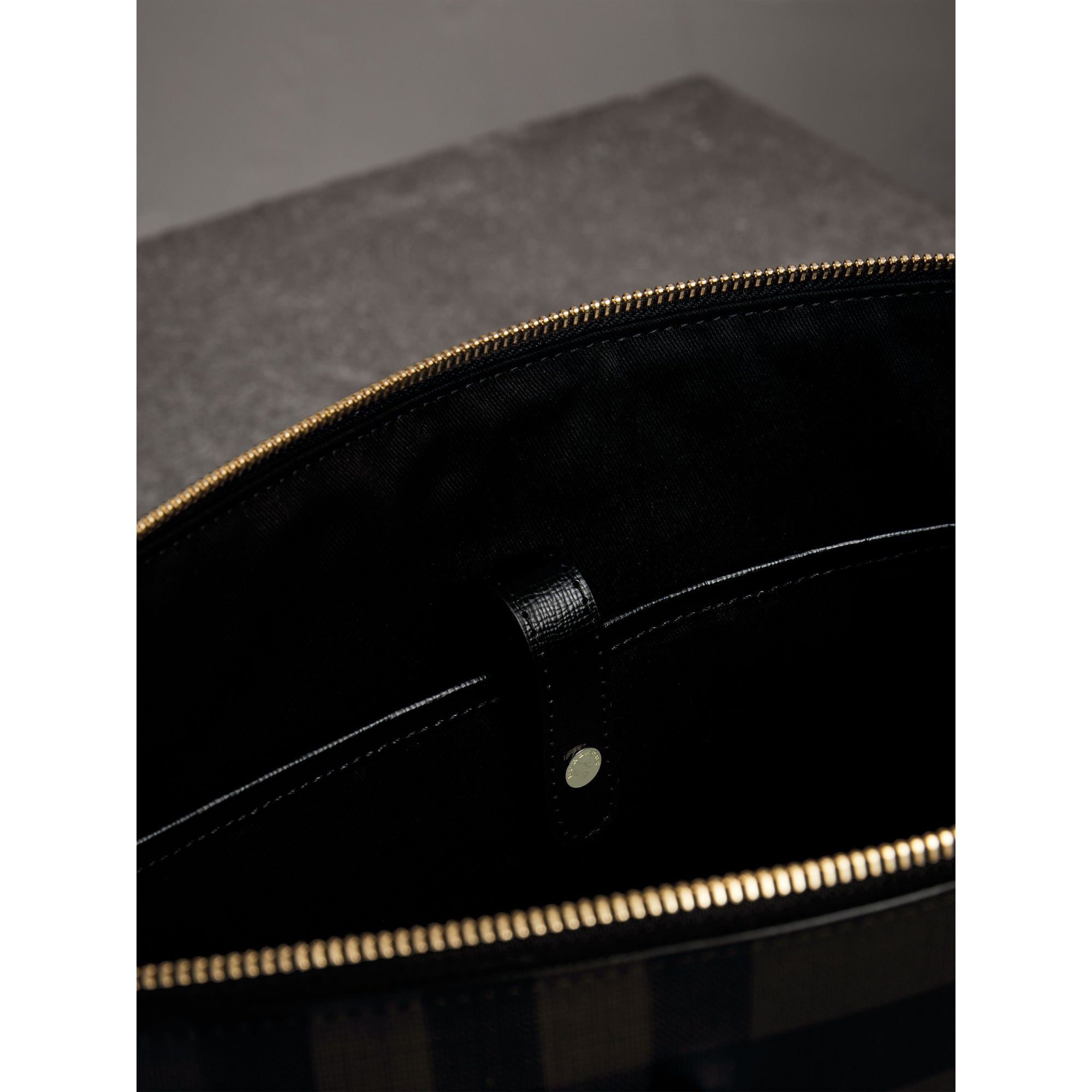 Grand attaché-case à motif London check - Chocolate & Black