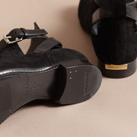 Bottines en cuir velours avec découpes - Black