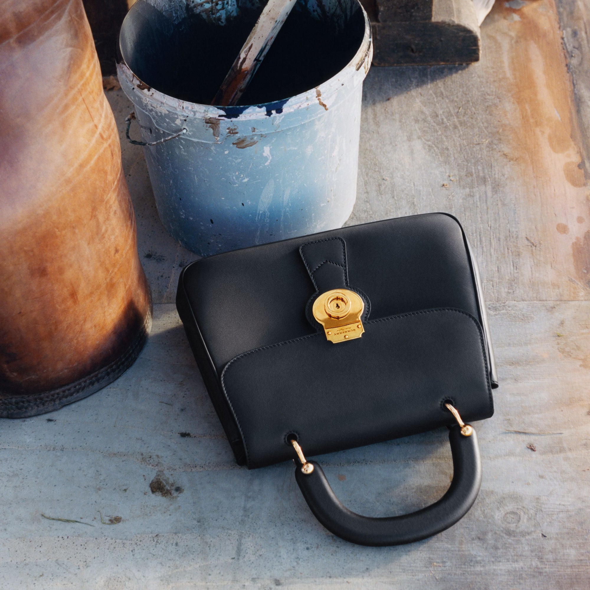 Sac à main DK88 moyen en cuir - Black