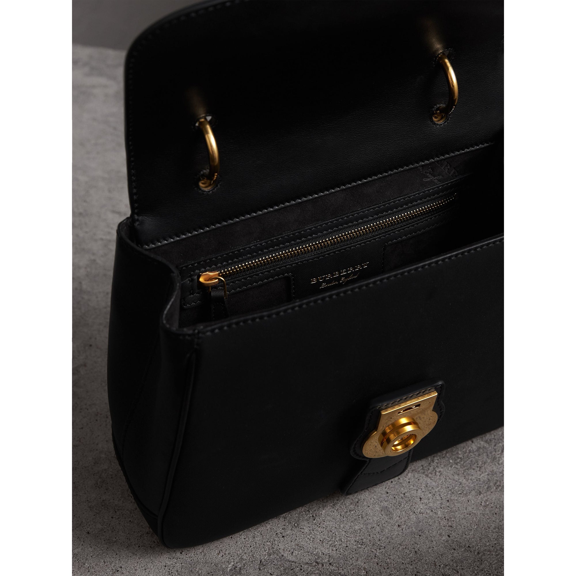 Sac à main DK88 moyen en cuir - Black