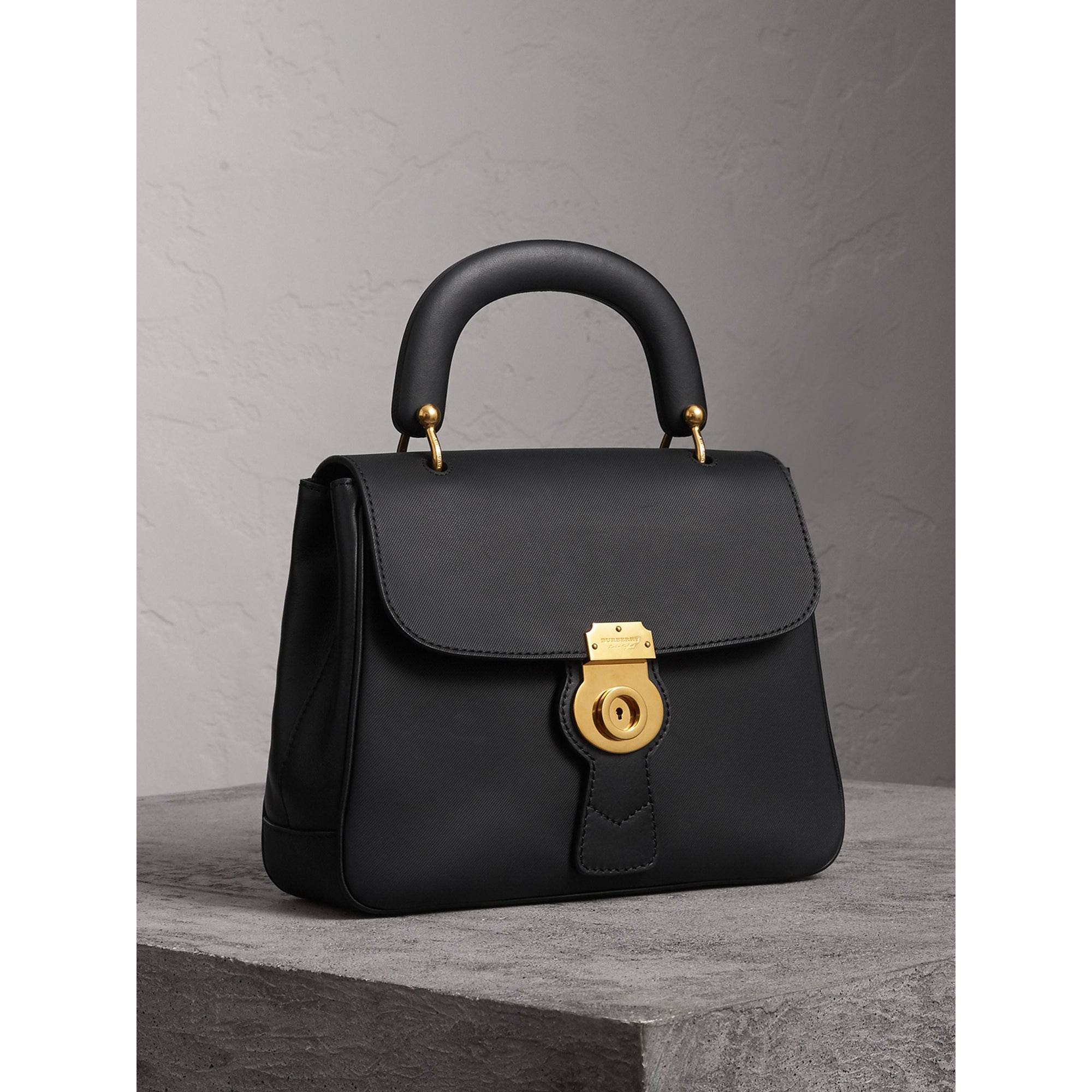 Sac à main DK88 moyen en cuir - Black