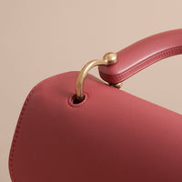 Sac à main DK88 moyen en cuir - Antique Red
