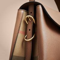 Petit sac tote en cuir grainé et coton House check - Dark Sand