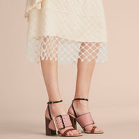 Sandales en cuir color-block avec boucle - Nude Pink