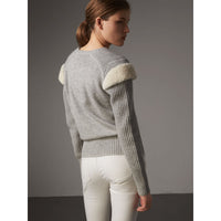 Pull en laine et cachemire côtelés avec bordure en shearling - Pale Grey Melange