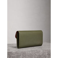 Portefeuille continental en cuir trench bicolore - Green & Pink