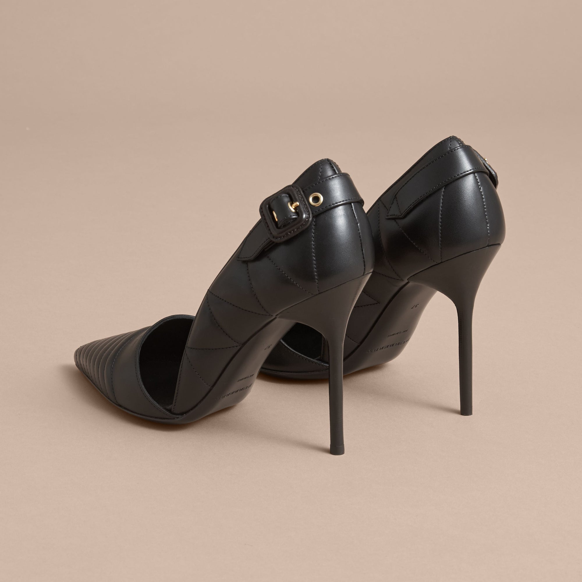 Escarpins d'Orsay en cuir matelassé - Black