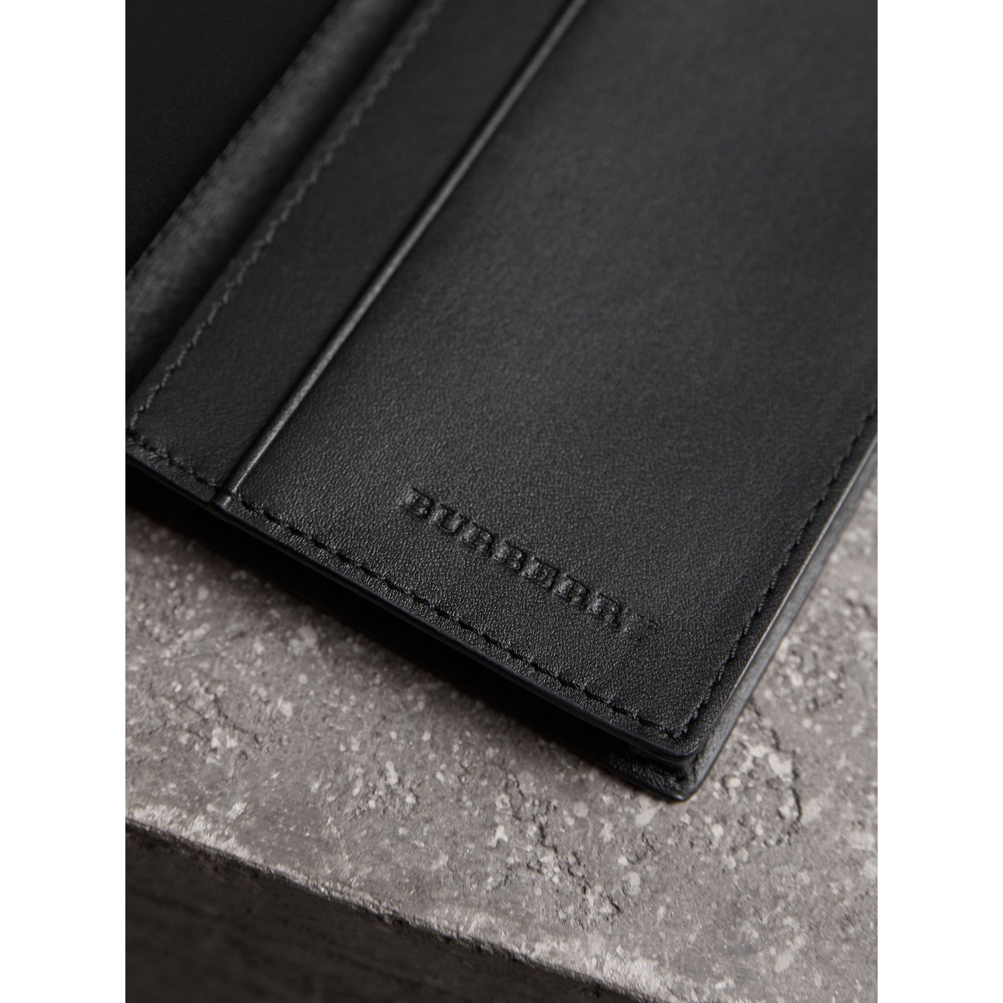 Porte-cartes à rabat London check avec cuir - Charcoal & Black
