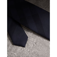 Cravate fine en soie à motif check - Navy
