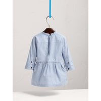 Robe chemise en coton et lin avec appliqué icônes londoniennes - Pale Blue & White