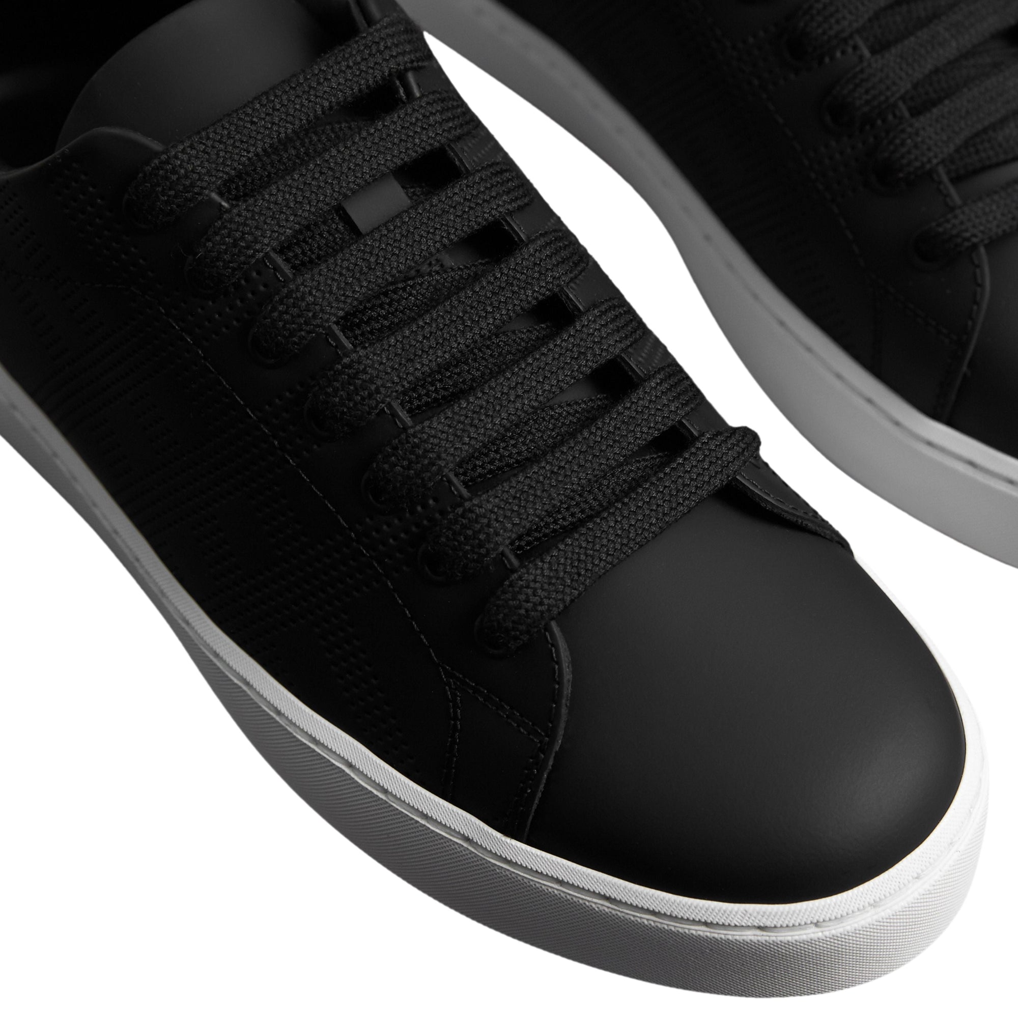 Sneakers en cuir à motif check perforé - Black