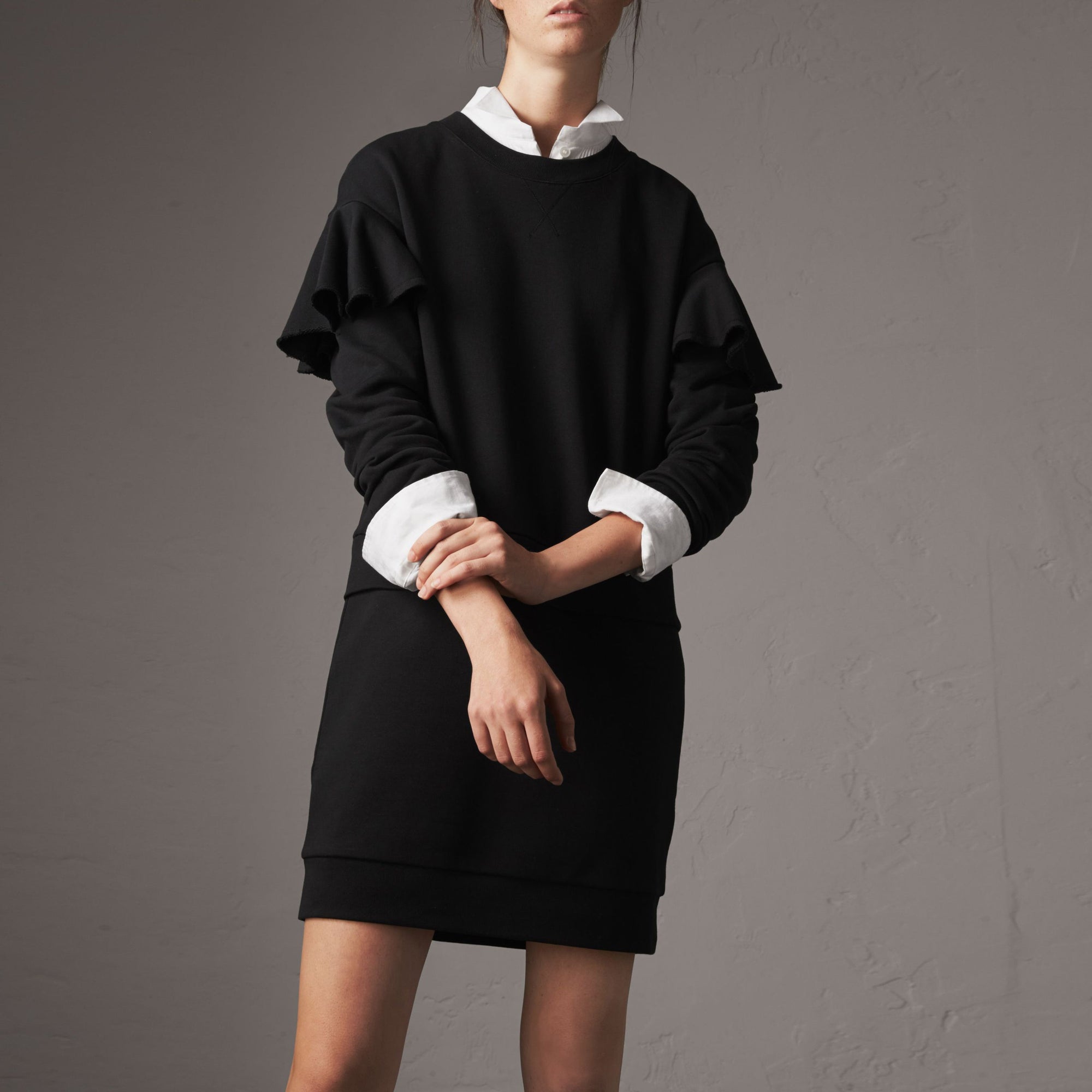 Robe pull en coton à manches à volants - Black