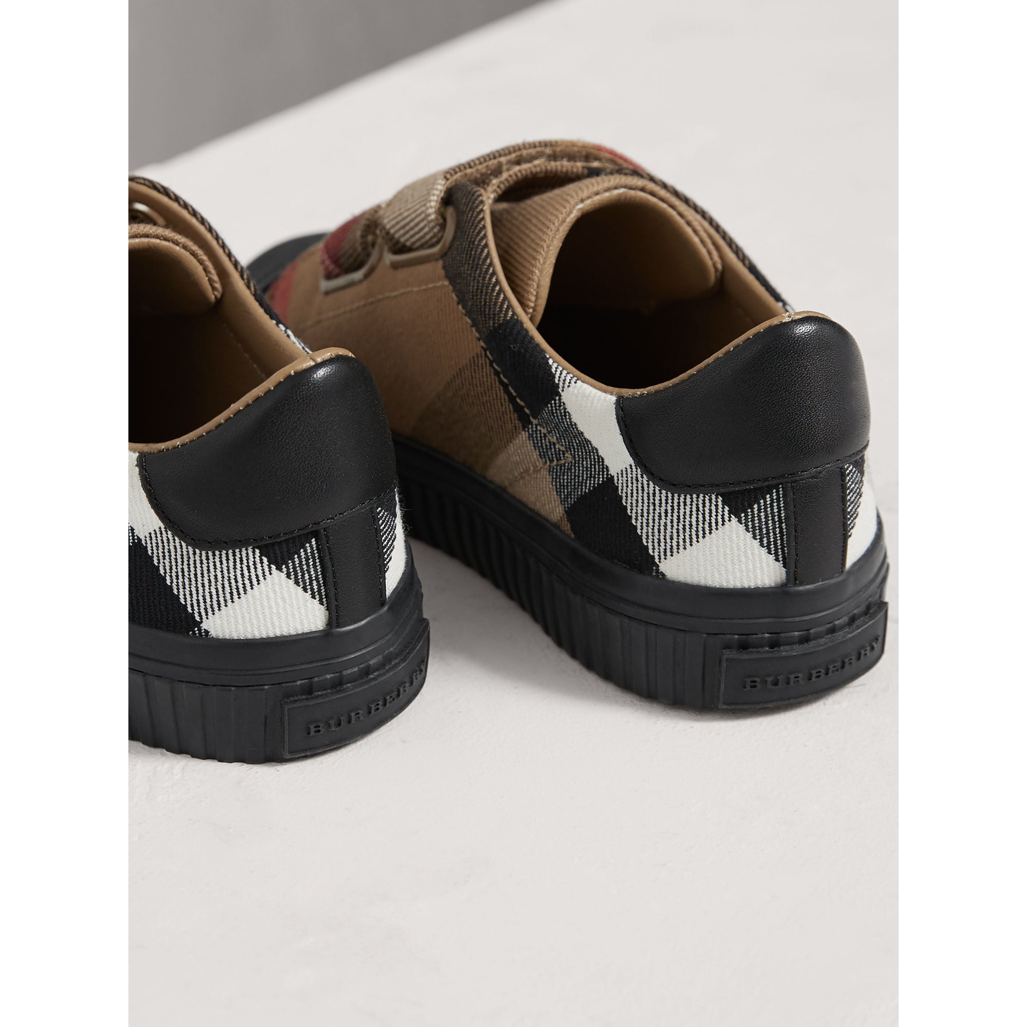 Sneakers en coton House check et cuir - Classic & Black