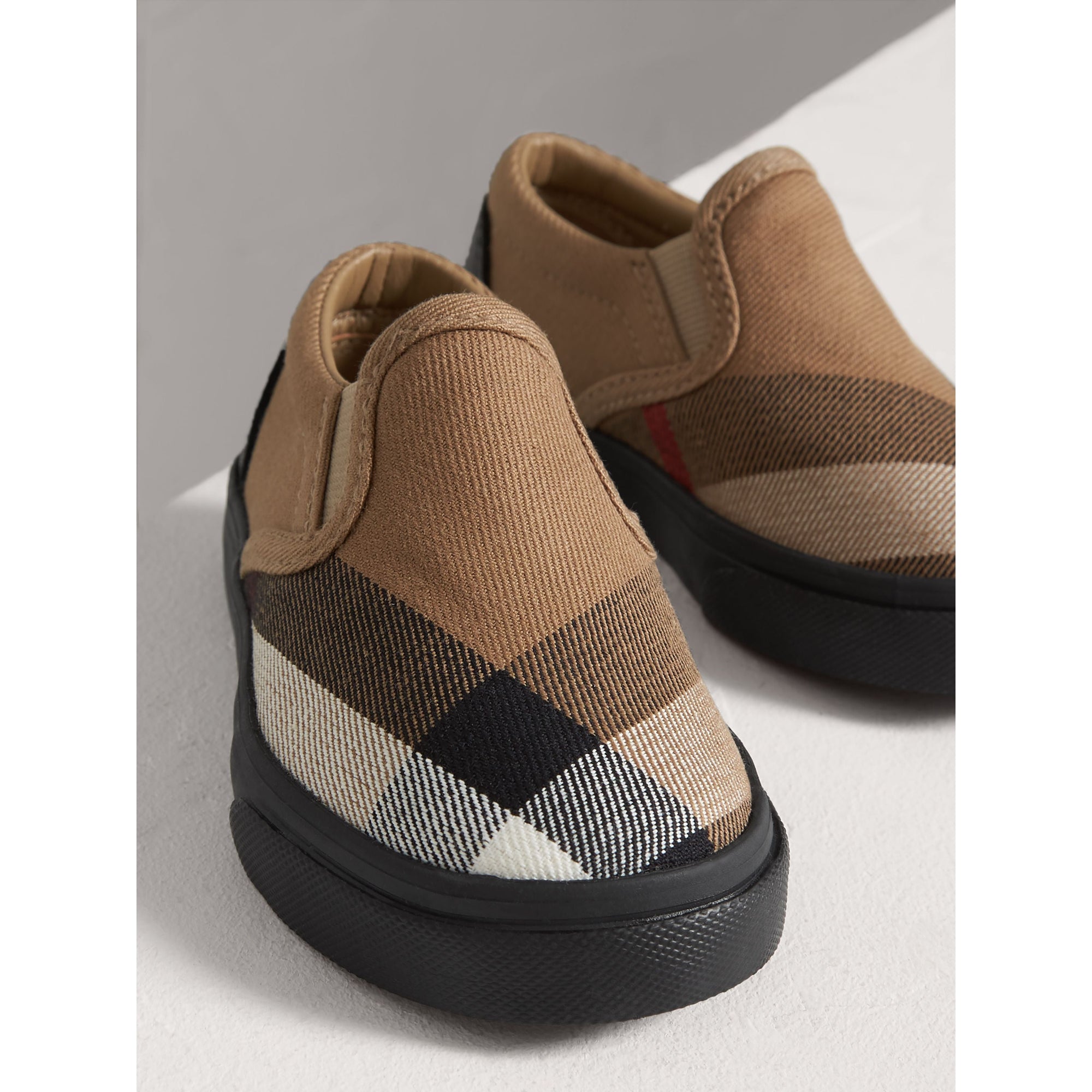 Sneakers sans lacets en cuir et tissu House check - Classic & Black