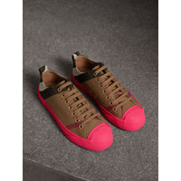 Sneakers en cuir et tissu Canvas check - Classic Check