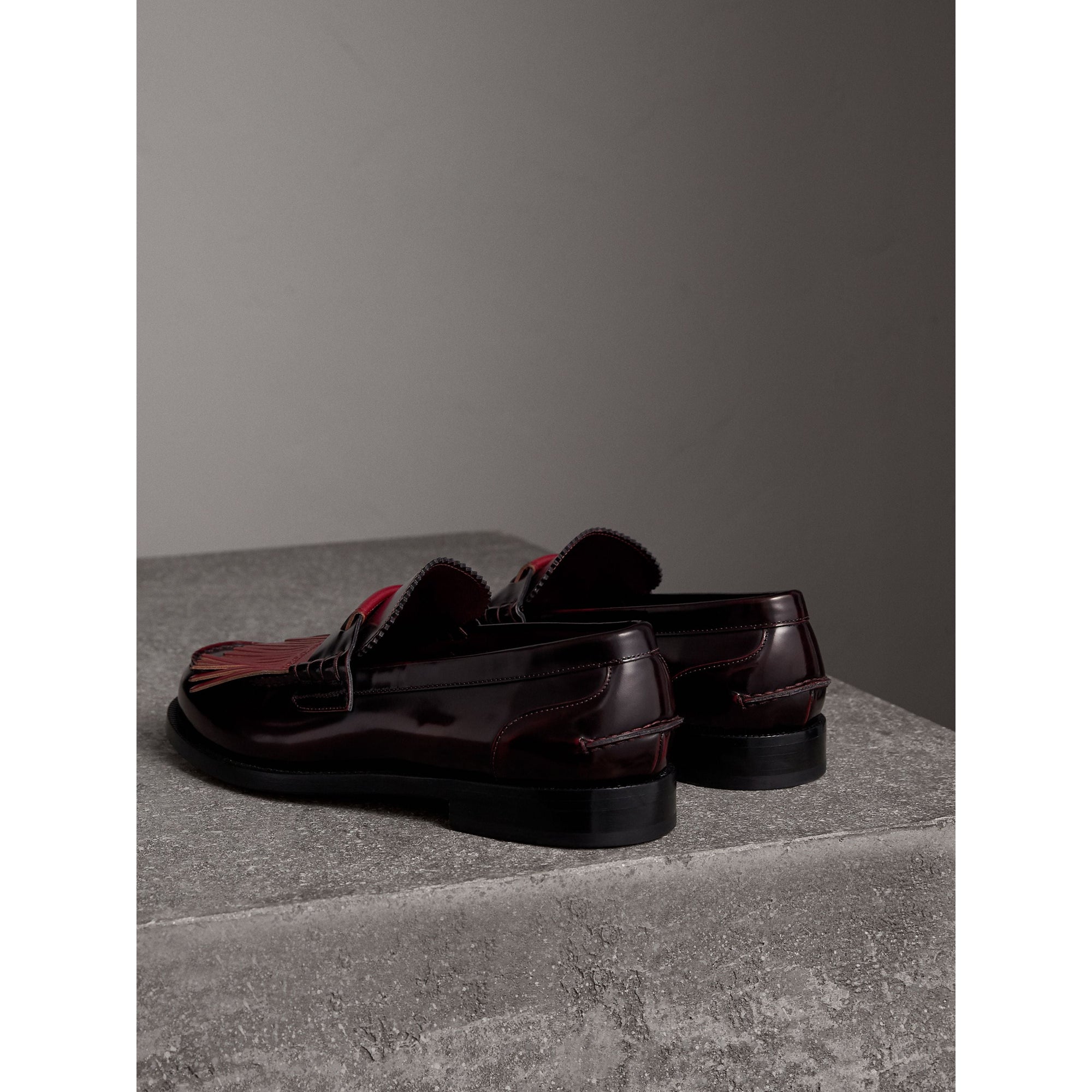 Mocassins en cuir à franges contrastantes - Rust Red & Red Claret