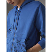 Haut à capuche en jersey de coton avec imprimé aventure - Cornflower Blue