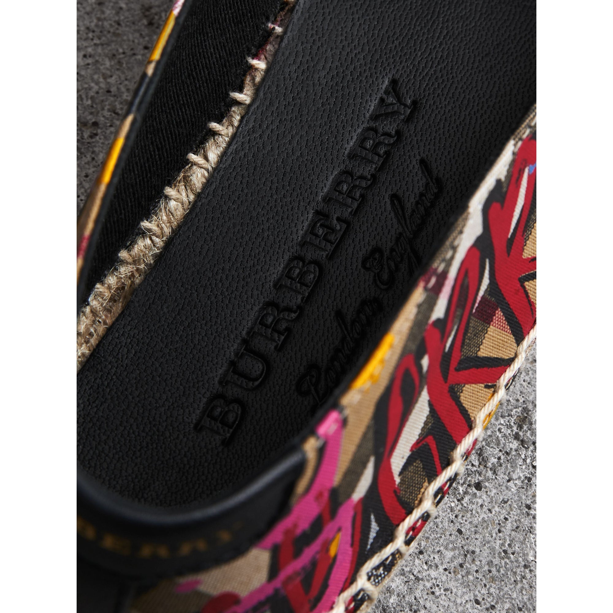 Espadrilles à motif Vintage check et imprimé graffiti - Antique Yellow