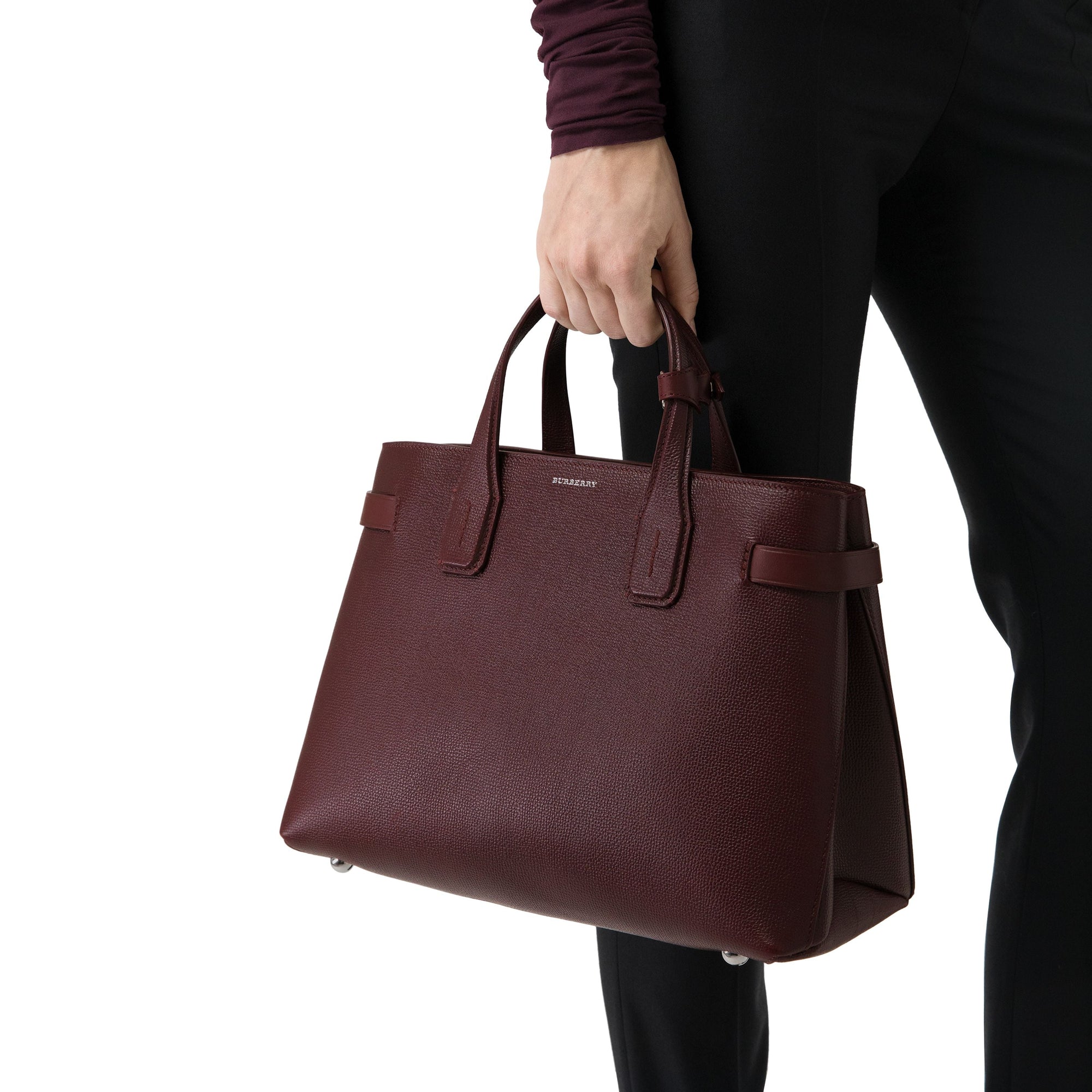 Sac The Banner moyen en cuir avec Vintage check - Mahogany Red