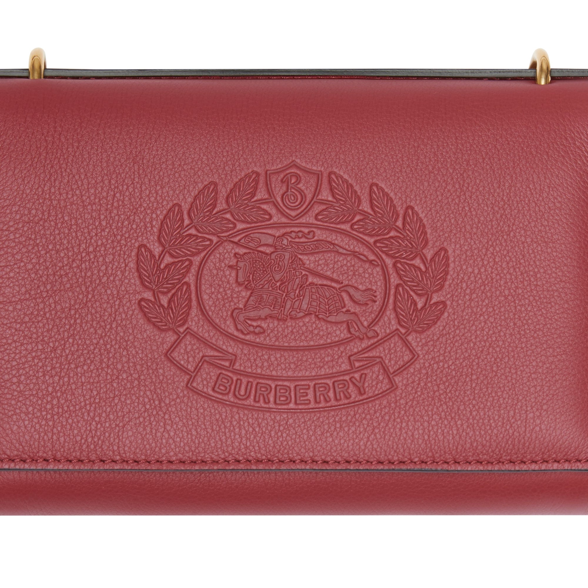 Portefeuille en cuir avec écusson estampé et sangle amovible - Crimson