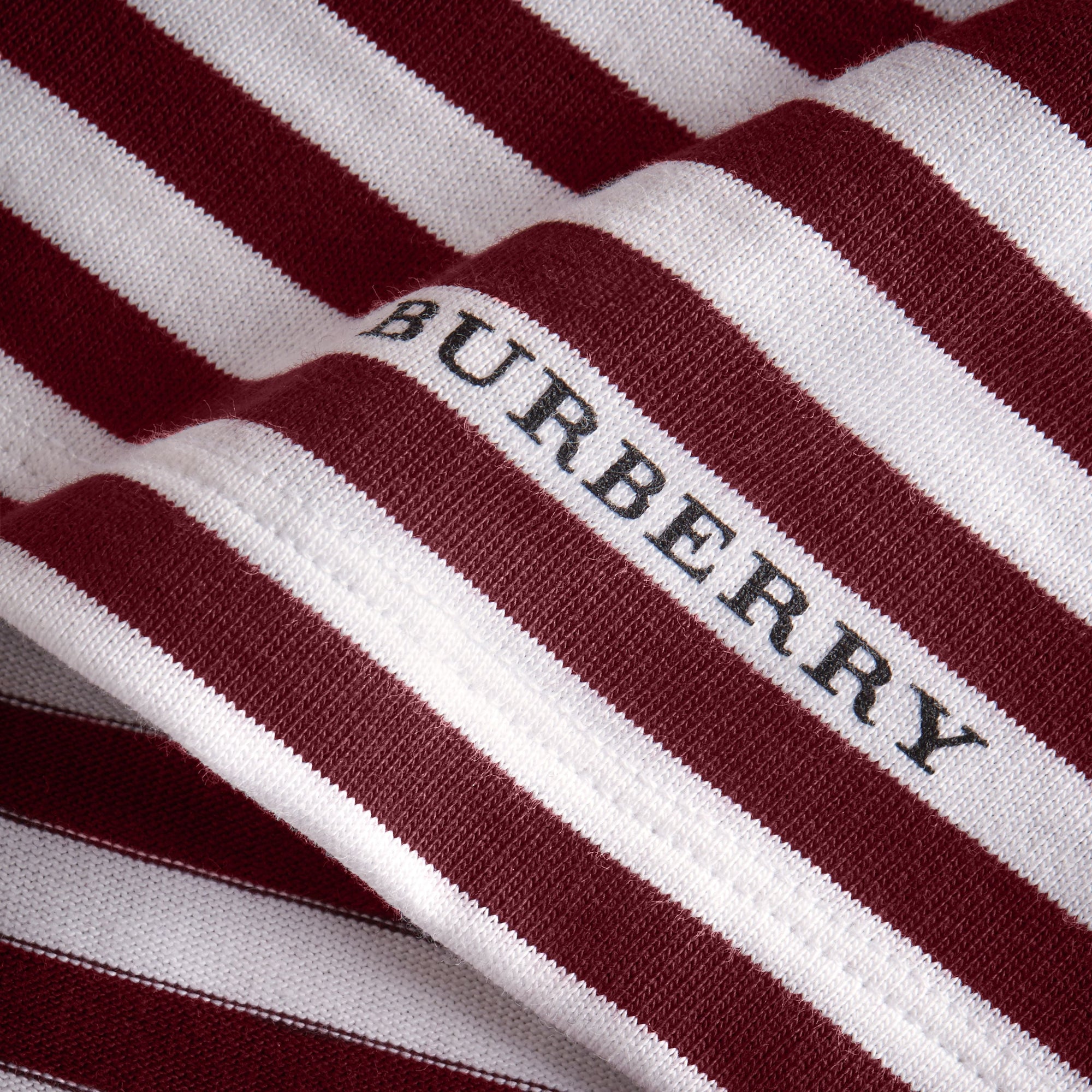 T-shirt marinière en coton avec appliqué en dentelle - Burgundy & White