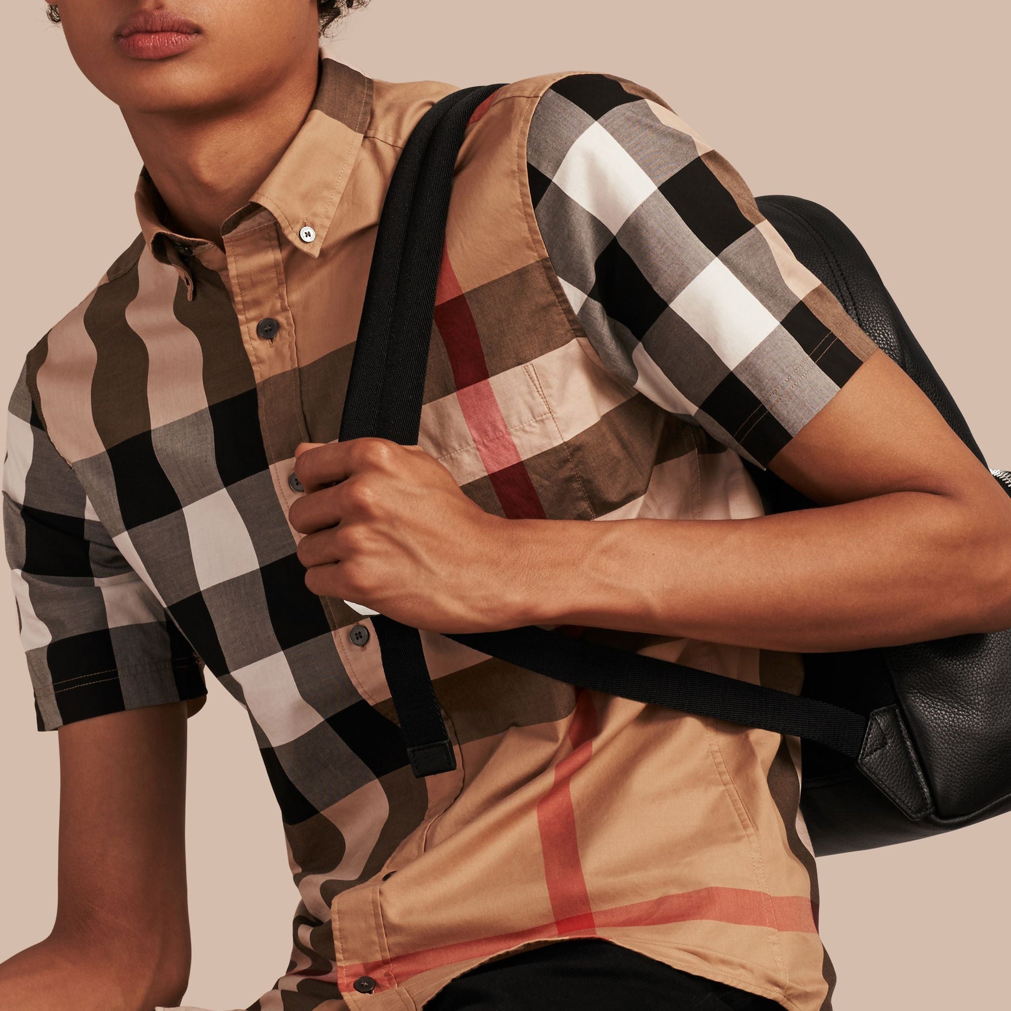 Chemise en coton à manches courtes avec motif check - Camel