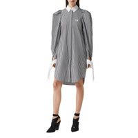 Robe chemise en popeline de coton rayée avec logo appliqué - Black Stripe