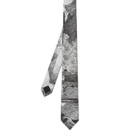 Cravate fine en jacquard de soie à imprimé littoral onirique - Black