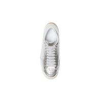 Sneakers en cuir métallisé avec logo perforé - Silver Grey