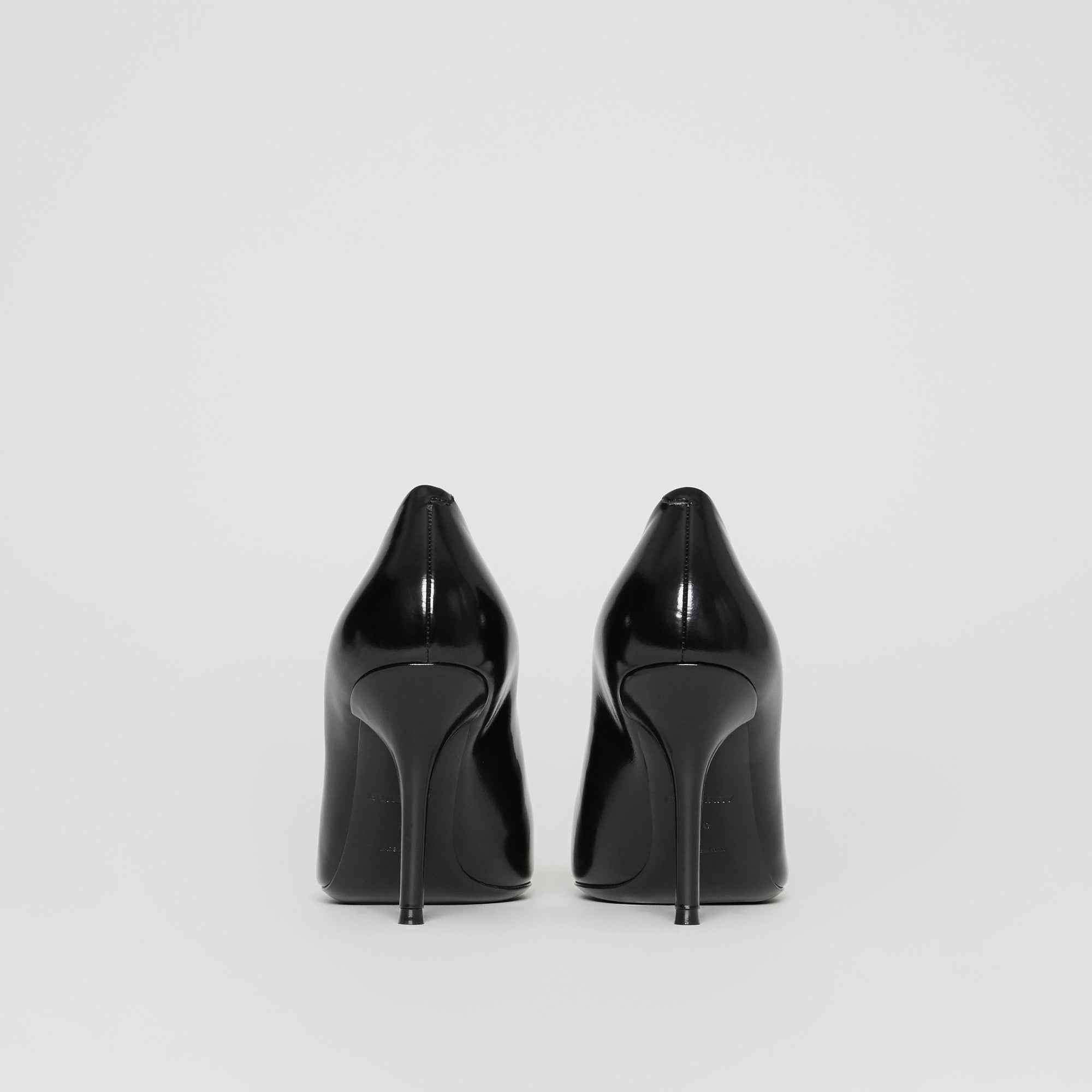 Escarpins en cuir avec ruban adhésif - Black & Optic White