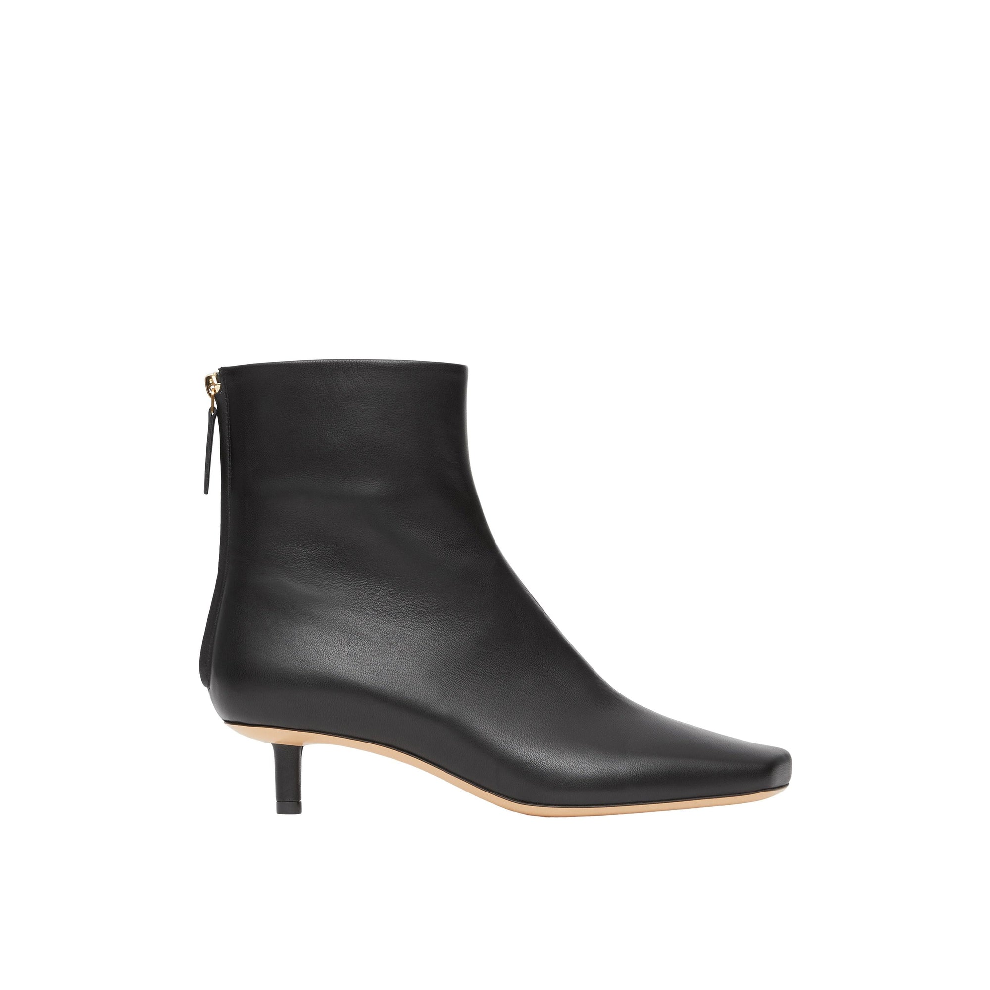 Bottines sculpturales à talon kitten heel en cuir d'agneau - Black