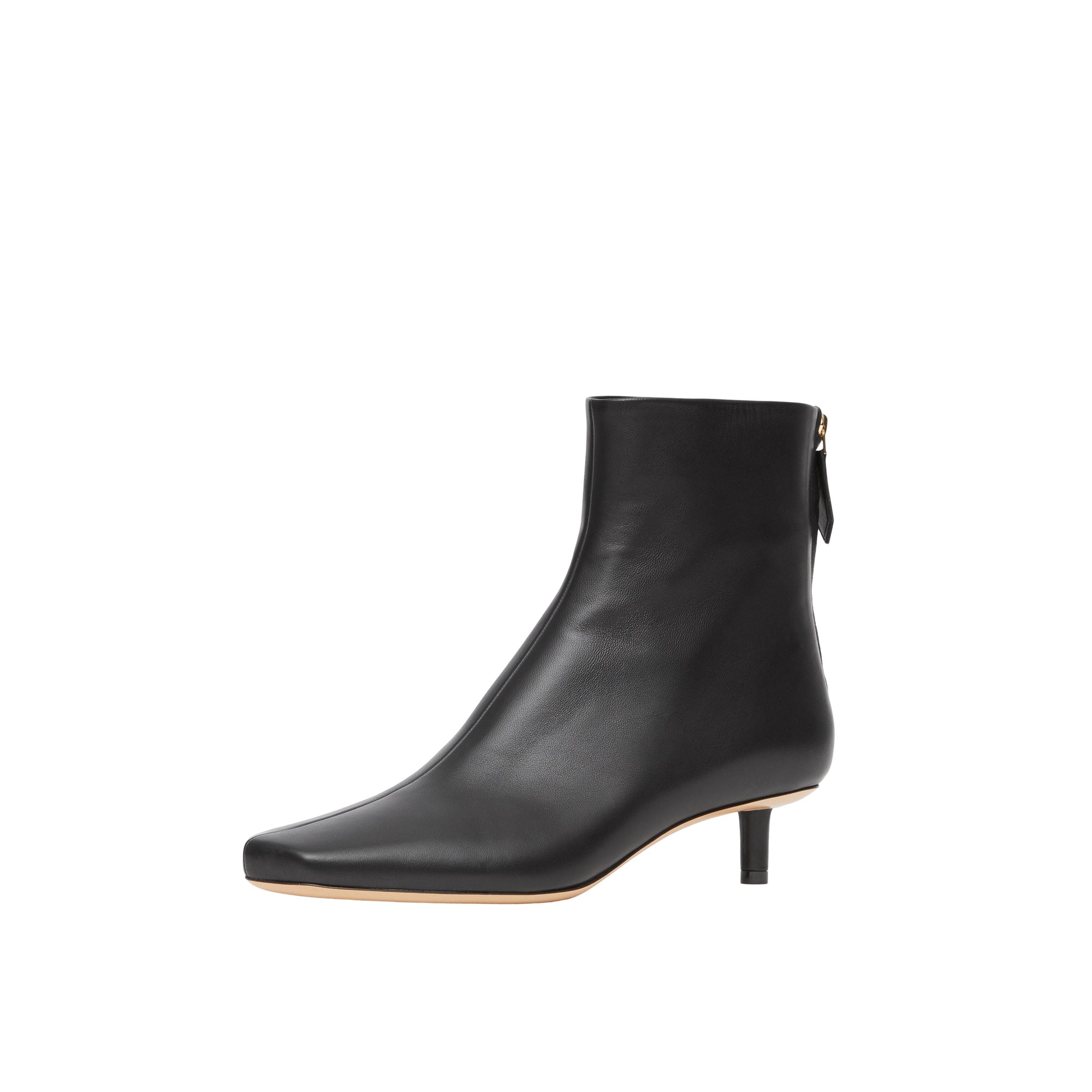 Bottines sculpturales à talon kitten heel en cuir d'agneau - Black