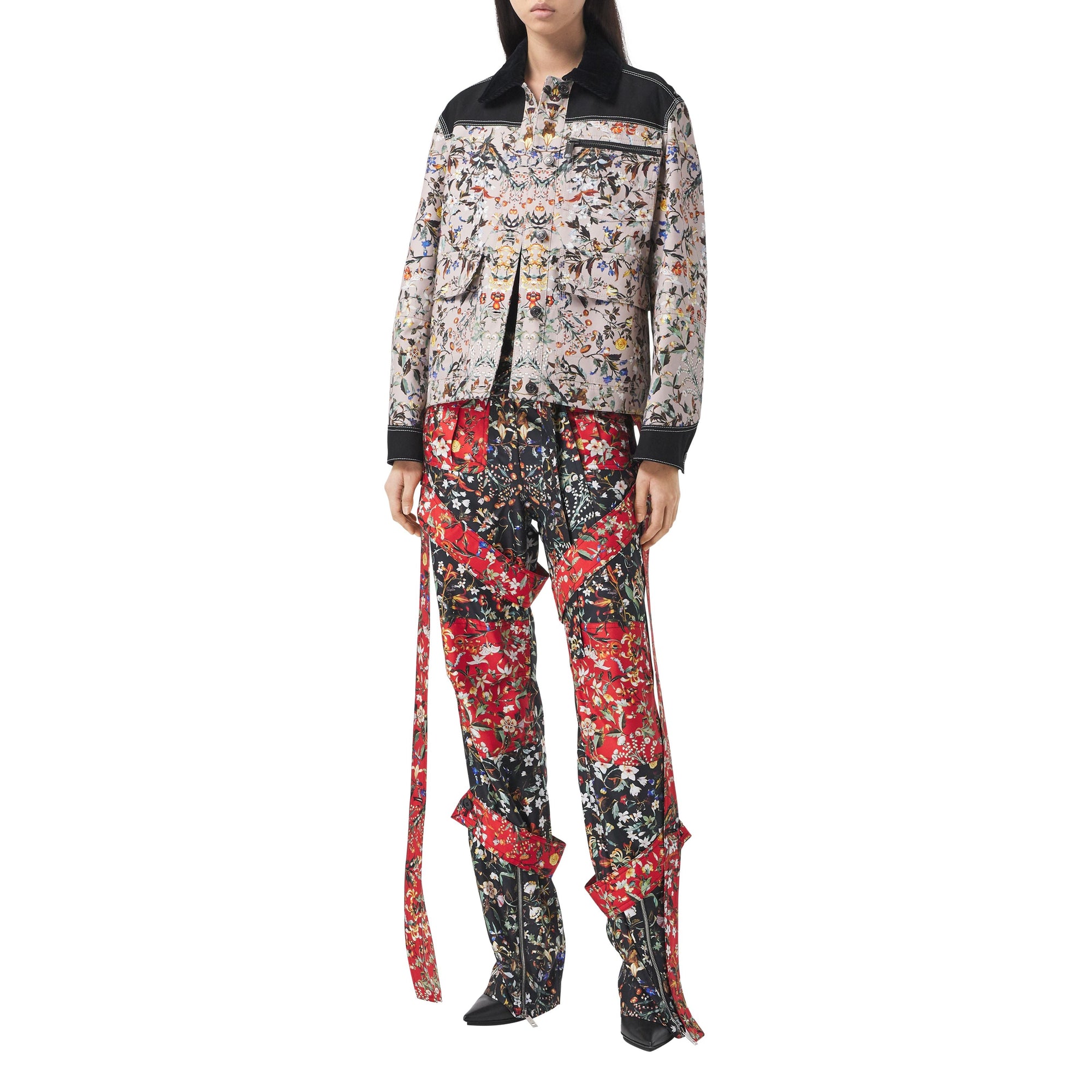 Pantalon cargo en soie à imprimé floral avec lanières amovibles - Black