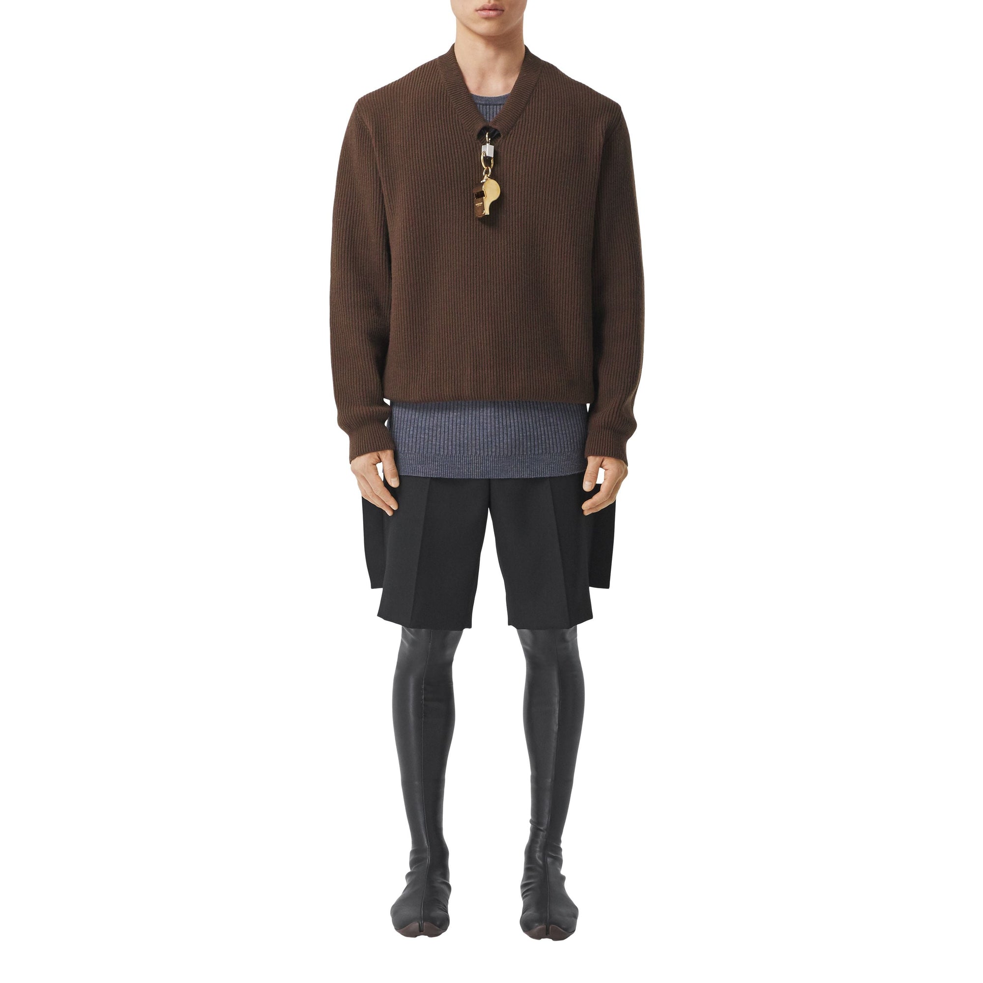 Pull en maille de laine côtelée avec détail sifflet plaqué or - Brown