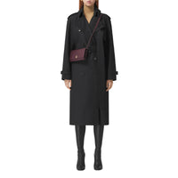 Portefeuille en cuir Monogram avec sangle amovible - Deep Maroon