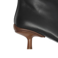 Bottines à talon kitten heel en cuir d'agneau - Black & Chestnut